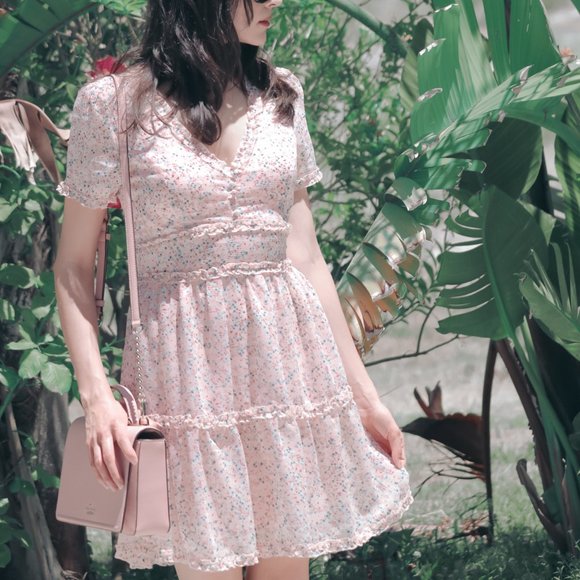 🌸English Garden Ruffle Dress In Rose🌸 - Picture 11 of 12
